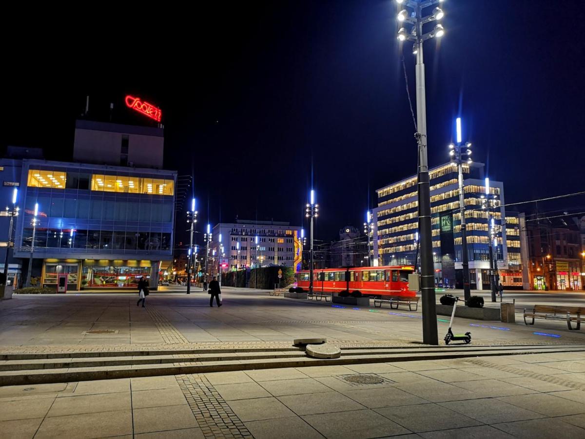 Hostel Kamienica Rynek 7 Katowice Exterior foto